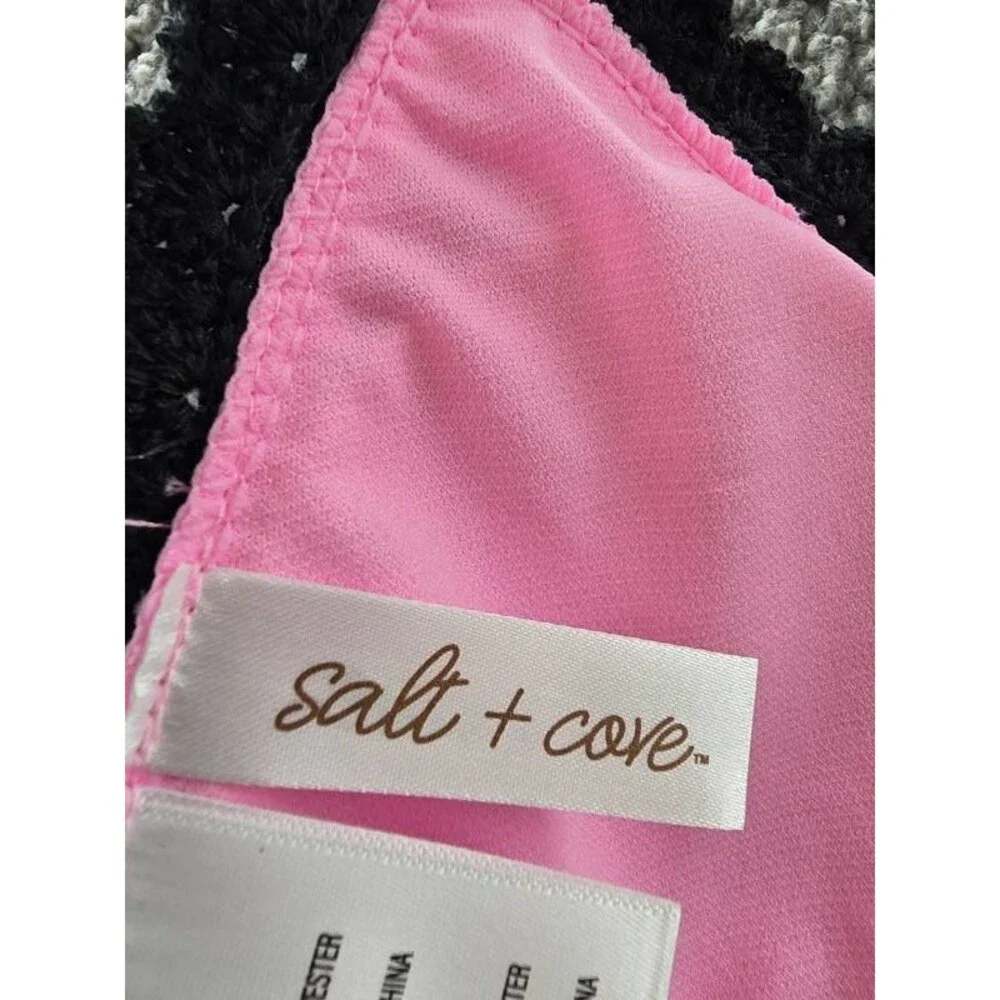 Salt + Cove Crochet Halter Triangle Bikini Juniors' L Black Back Tie Closure